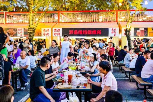 北京又多一宝藏夜市!逛吃、游乐、看演出一站集齐