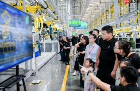 科技体验成为“中国游”新热点