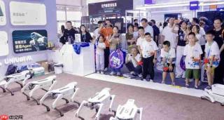 30天再进化！2026世界机器人大会，宇泛「灵猫」腾跃而来