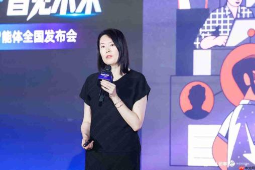 薪人薪事发布薪灵 AI 全域智能体,五位