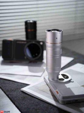 OPPO Find X9 Ultra哈苏影像套装「极地冰川」配色开售,2499元解锁专业创作