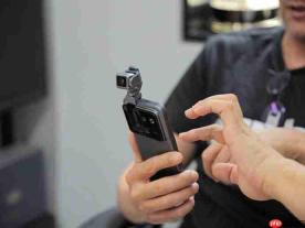 荣耀携手ARRI共建电影工业影像实验室,全新影像技术或率先落地Robot Phone