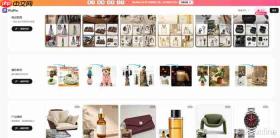 电商卖家如何选择AI设计工具?PixPix对比美图设计室、即梦AI