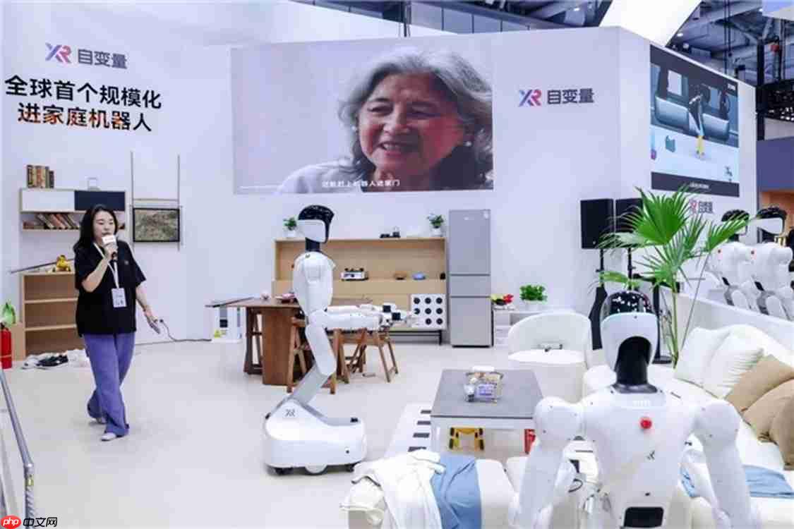 自变量亮相WRC,最“广”家庭服务、最“深”物流分拣展示通用模型优越性