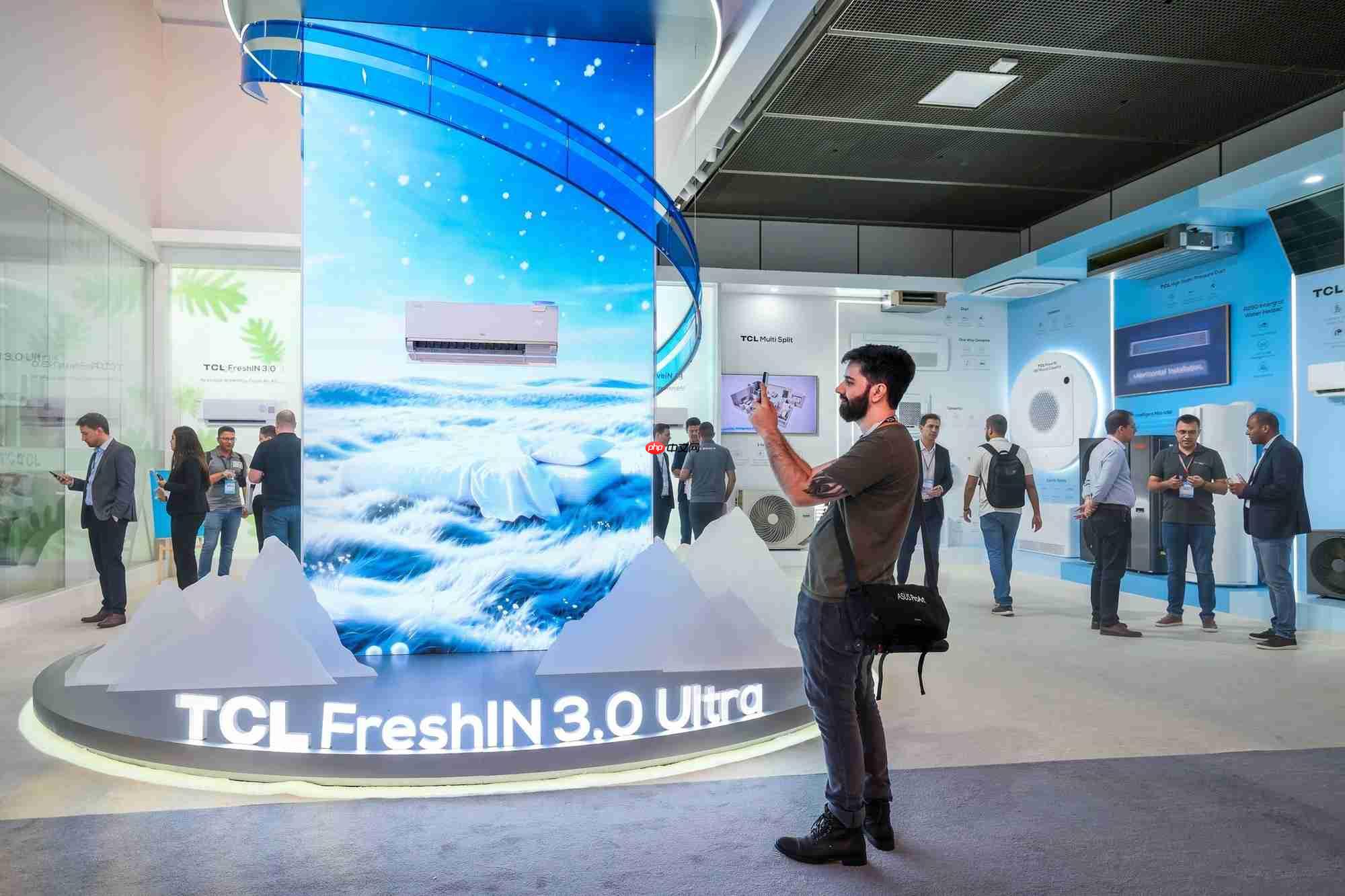 TCL实业IFA 2026“灵感栖居”展区亮相:屏显到家庭全场景,“AI Inspired Life”启迪未来生活灵感