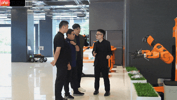 从实验室走向城市实景!侨银股份联手国地中心,攻坚城服具身智能人形机器人