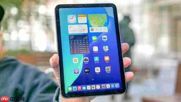 苹果10月预计发布7款新品 含触屏MacBook与HomePad