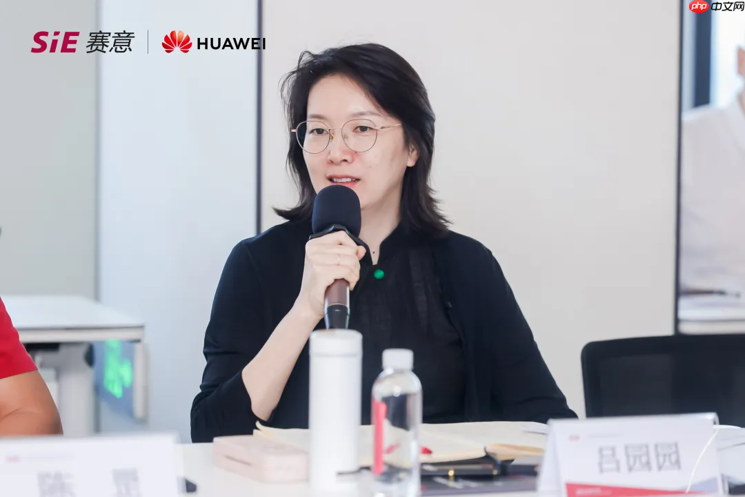 SIEiMOM嵌入AI能力,赛意信息联合华为以工业AI赋能制造业提质增效