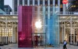 苹果第五大道立方体为迎接iPhone 18 Pro换上新配色