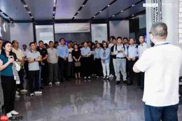 跨界融合共创,AI+产业创新实践之旅走进博大数据前海一号智算基地