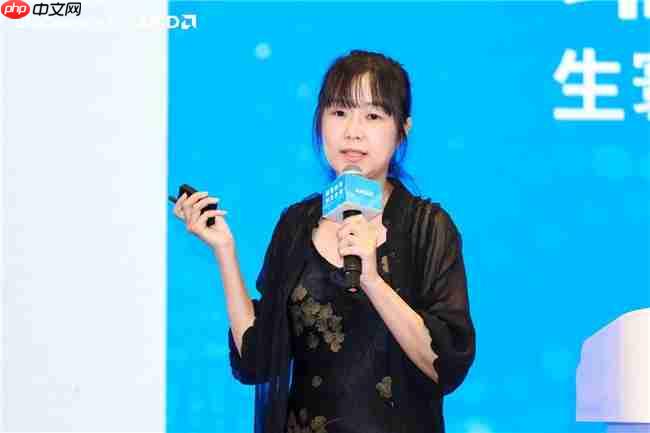 AMD携手华东师范大学共建AI创新应用示范站 推动AI for Science走向科研一线