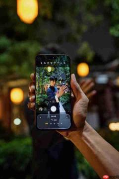 Tim Cook现身广州 探班iPhone 18 Pro咏春短片拍摄现场
