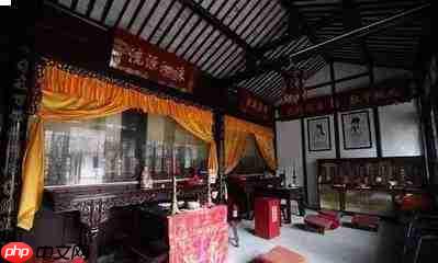 凡应隆舶家园怎么玩
