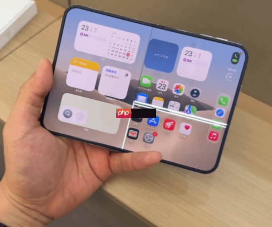 王腾实测iPhone Duo:外观精致 对比华为并无领先优势