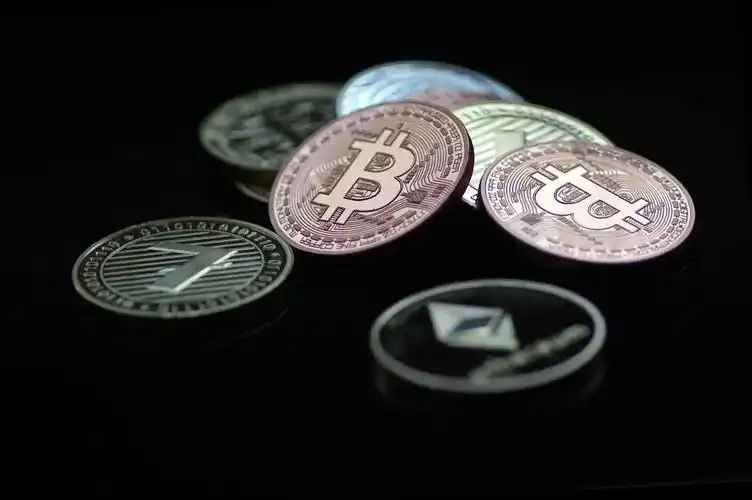 BTC真的能成为价值储存吗?养老基金如何选? - php中文网