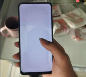 手机过热频繁重启怎么解决?主板漏电与系统崩溃排查