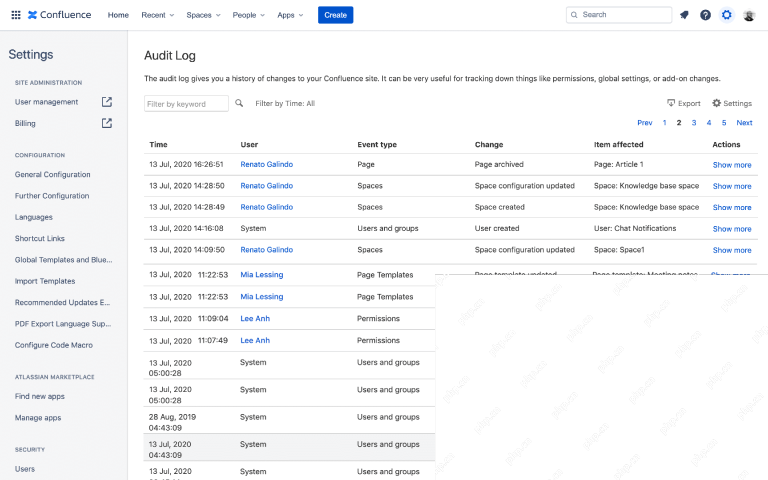Confluence 空间设置里的审计日志界面，显示用户操作和页面活动记录