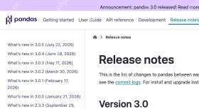 Pandas 官方 Release notes 页面展示 3.0.5 至 3.0.0 版本列表