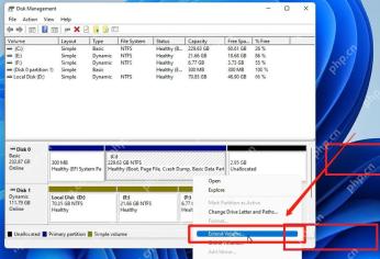 Windows 磁盘管理中右键分区选择 Extend Volume 合并未分配空间