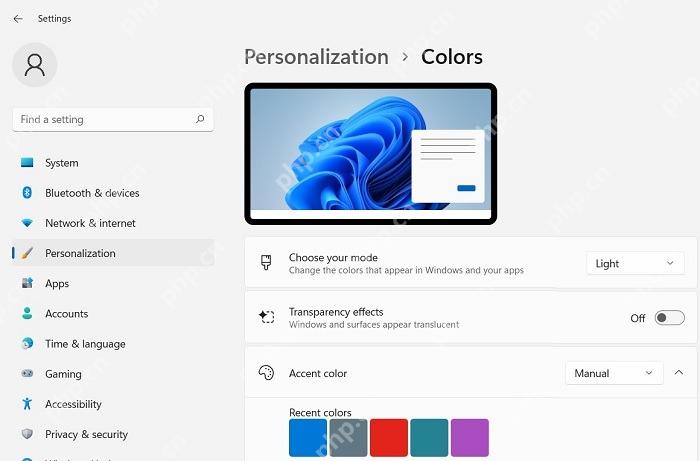 Windows 11 个性化颜色页面中关闭 Transparency effects 开关