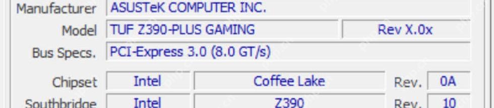 CPU-Z Mainboard 页面 Bus Specs 字段显示 PCI-Express 规格用于对照显卡通道速度