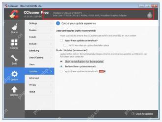 CCleaner Windows 电脑端 Options Updates 页面顶部系统信息