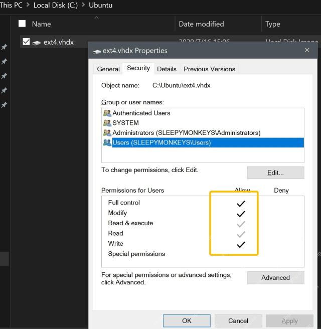 Windows 中 ext4.vhdx 文件属性的安全权限页面
