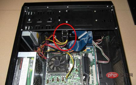 How to remove the computer motherboard