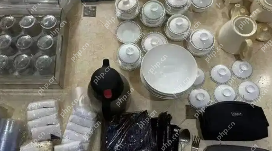 南航职工被妻子用PPT举报 偷拿飞机物资放素中称“不拿自不拿” - php中文网