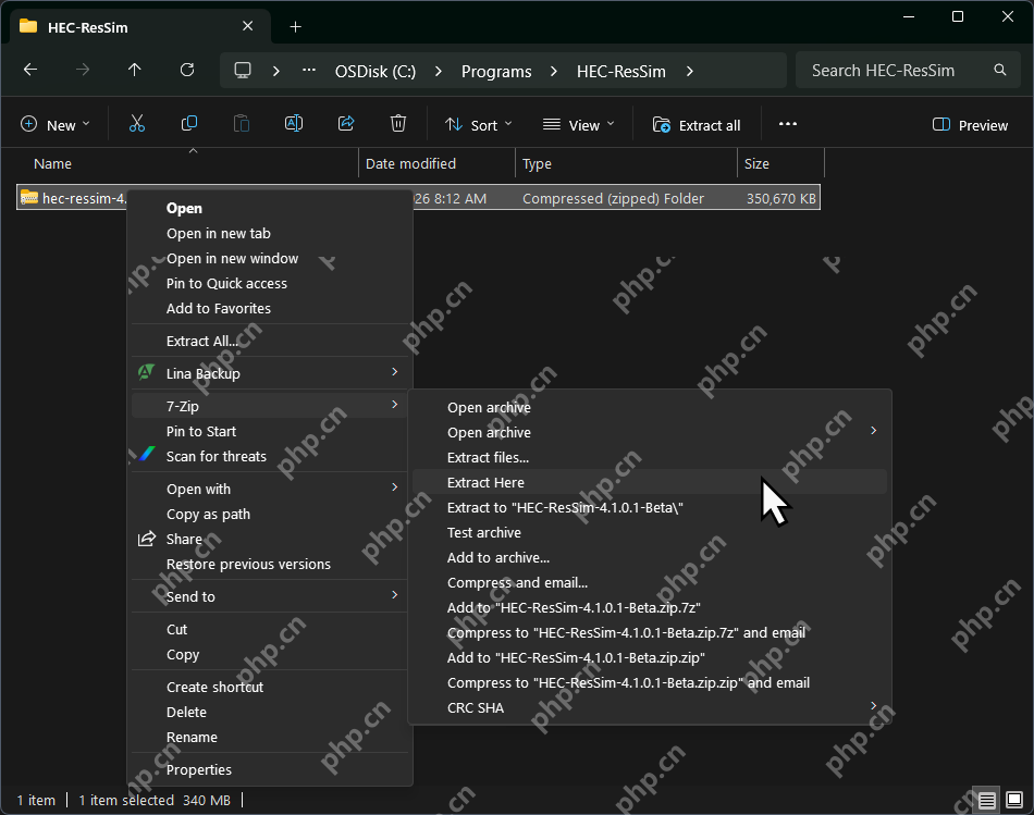 Win11 资源管理器的经典右键菜单里已经展开 7-Zip 子菜单,说明入口常常藏在第二层。