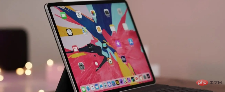 Bolehkah ipad memasukkan kad ke dalamnya?