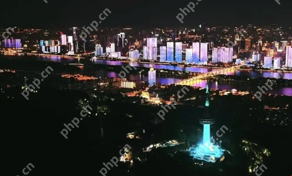 岳麓山登高望远最佳路线来了!观景台与索道全新连线,一键解锁山顶美景 - php中文网