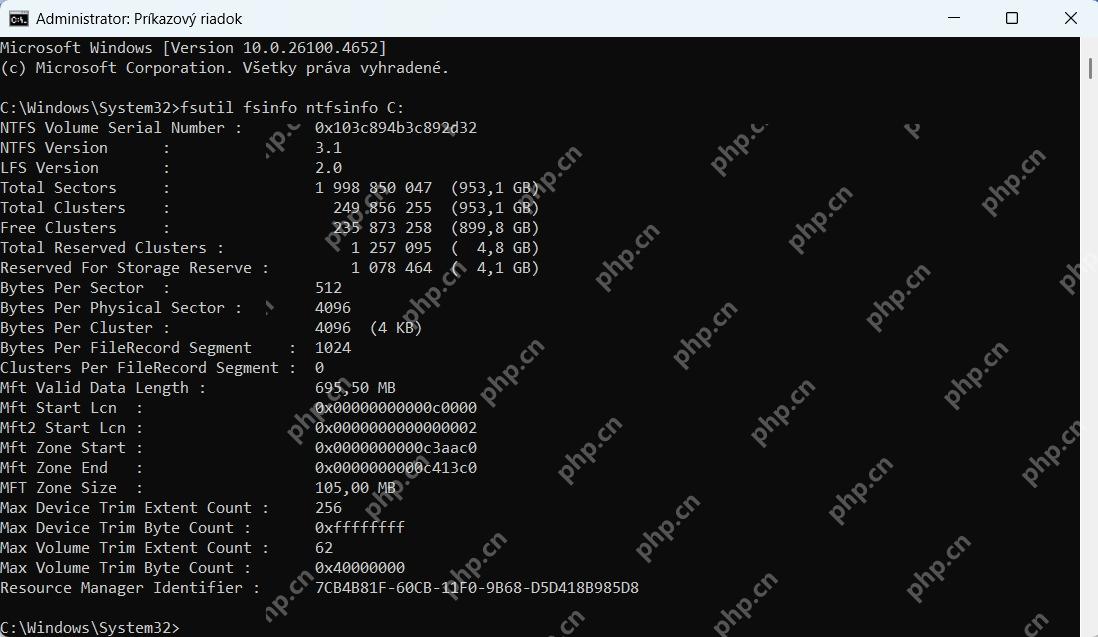 Win11怎么检查硬盘逻辑和物理扇区大小_4K扇区兼容判断 - php中文网