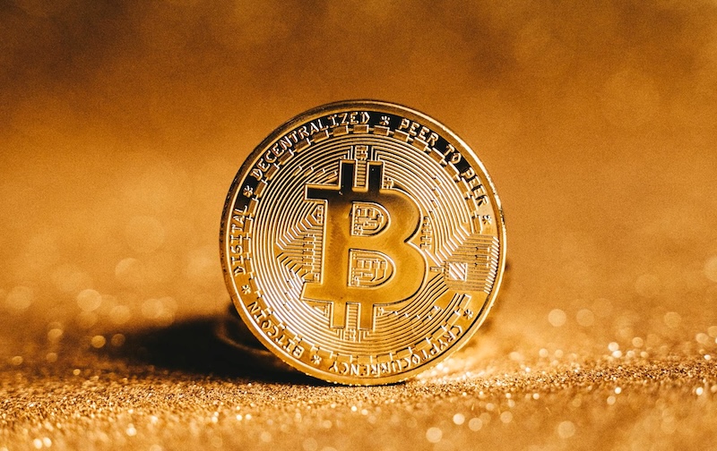 美联储降息25基点,比特币冲破11.7万美元后短期走势分析 - php中文网