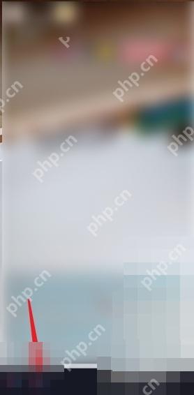抖音直播间怎么关闭连麦申请:在直播工具栏点击连麦图标。