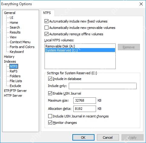NTFS 页显示磁盘是否加入数据库和变更日志设置。 Everything NTFS 页面,磁盘列表和 Include in database、Enable USN Journal 选项可见。