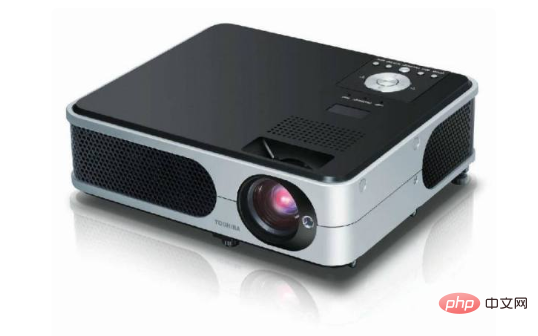 Why does the projector automatically turn off after a while after being turned on?