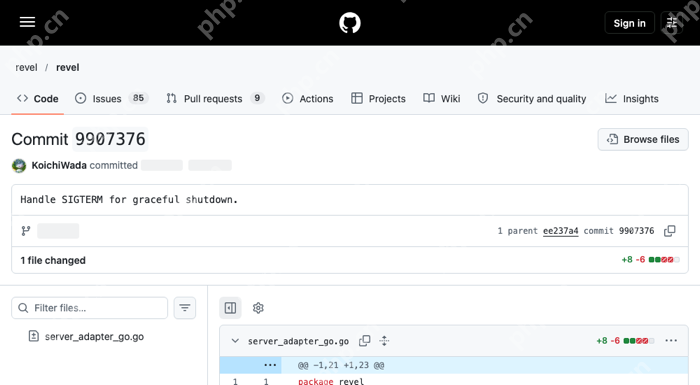 Revel 官方 GitHub 提交记录标题为 Handle SIGTERM for graceful shutdown,证明 v1.1.0 包含 SIGTERM 优雅关闭处理