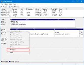 Win10 磁盘管理中右键磁盘选择 Properties