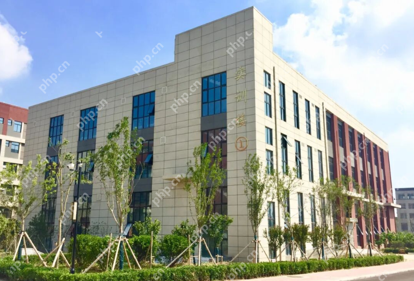 不可思议!河南要建新大学,网友纷纷猜测未来学费和专业设置! - php中文网