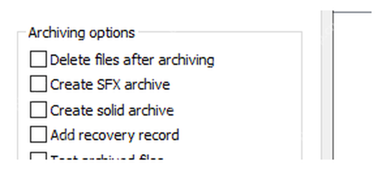 WinRAR 创建窗口右侧显示 Create solid archive 等压缩选项,对应进一步减小体积。