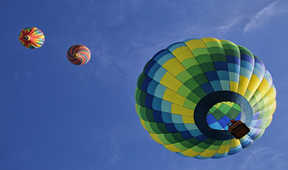 高空热气球高清图片